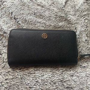 Tory Burch Continental wallet